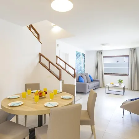 Lana By * بلايا بلانكا