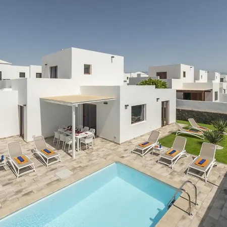 Lana By Πλάγια Μπλάνκα